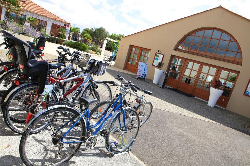 Oasis Les Jardins Des Sables D'Olonne Hotel Les Sables-d'Olonne Exterior photo